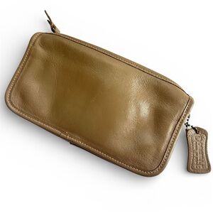 Dorcelle Leather Clutch